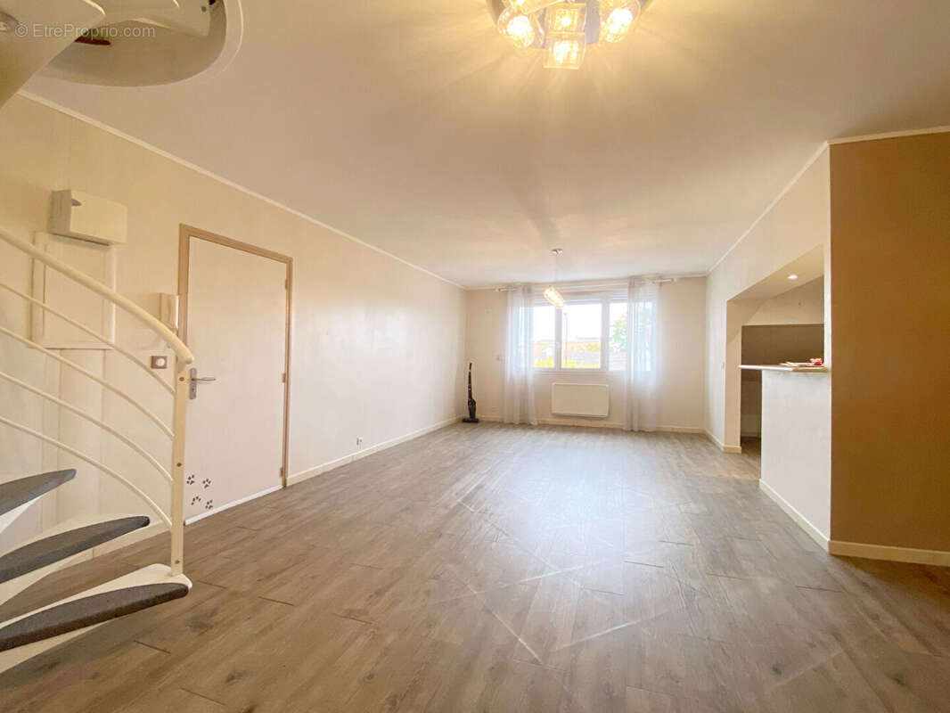 Appartement à BEZONS