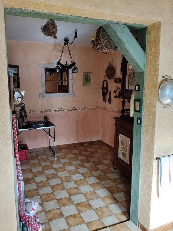 Maison à MAUGUIO