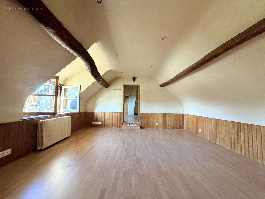 Maison à SAINT-LAURENT-LA-GATINE