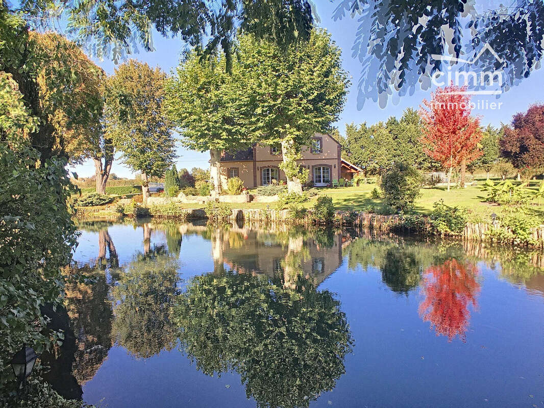 Maison à SAINT-GERMAIN-DES-PRES