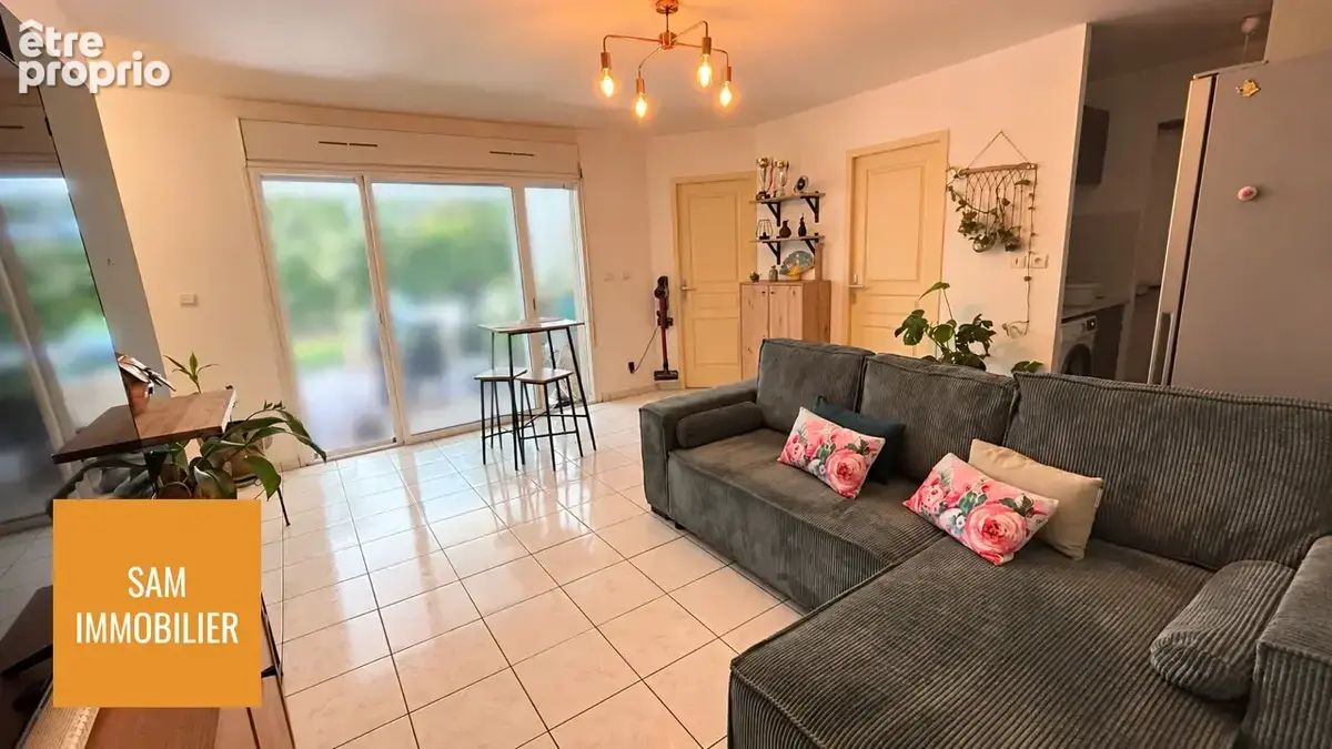 Appartement T3 en rez-de-jardin avec jardin privatif de 58m2 et 2 places de parkings - photo 3