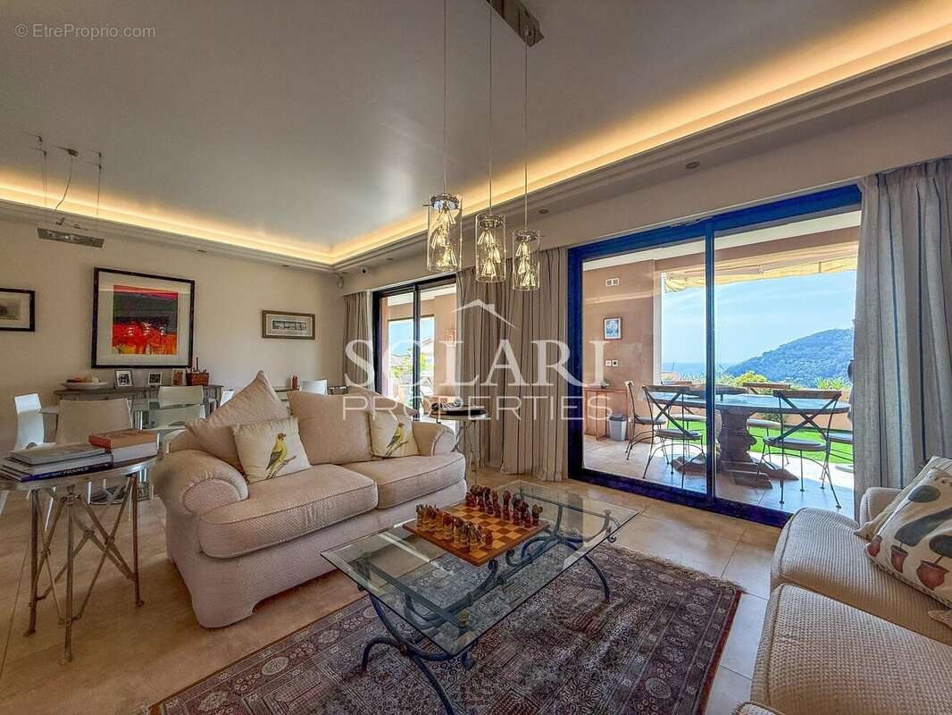Appartement à THEOULE-SUR-MER