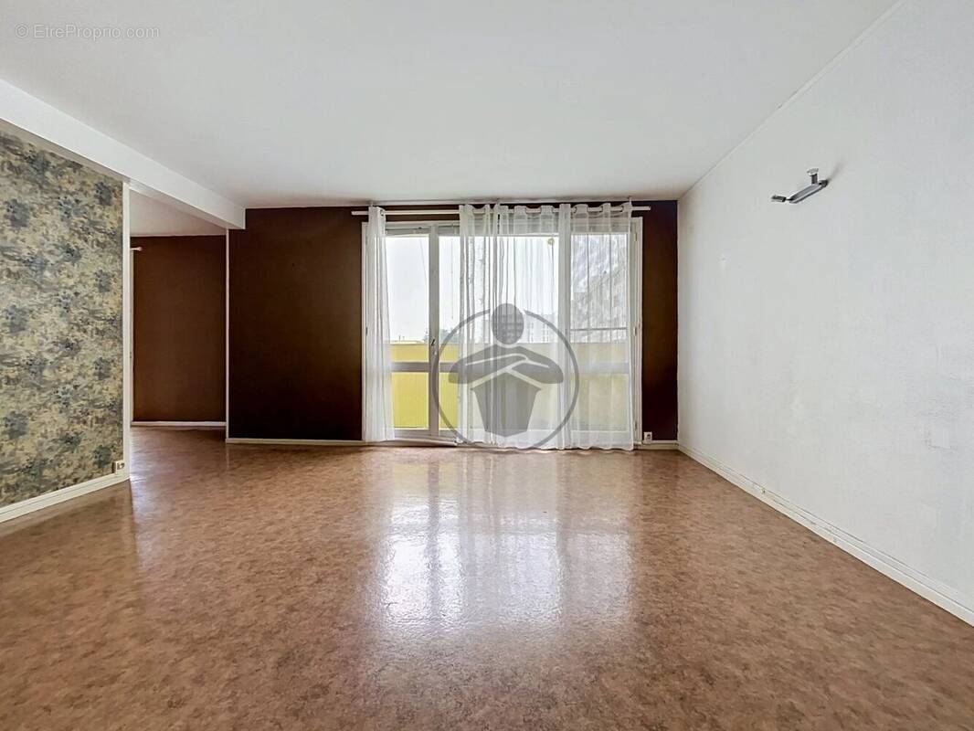Appartement à SAINT-QUENTIN