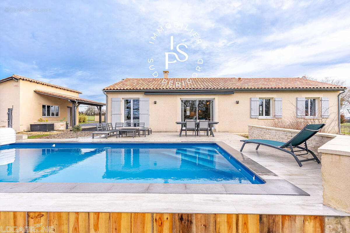 Maison à CASTILLONNES