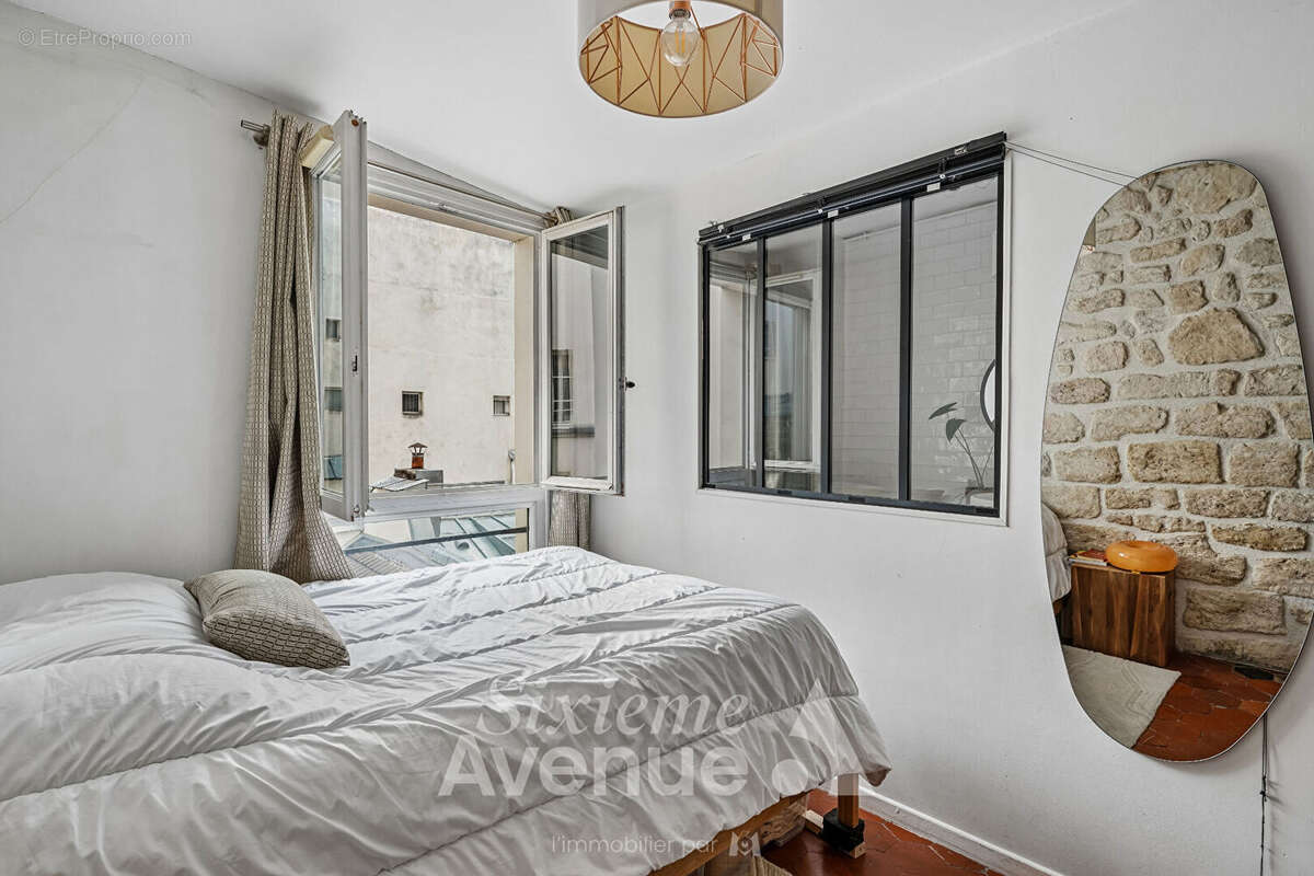 Appartement à PARIS-3E