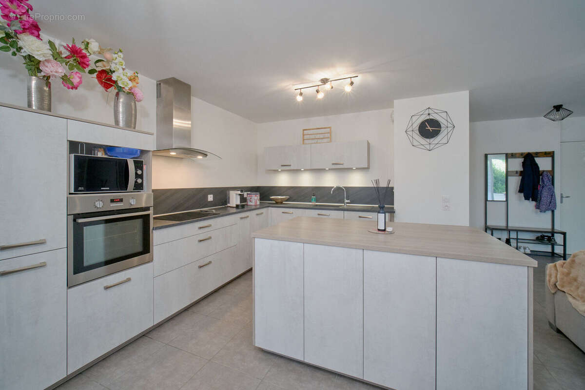 Photo 3 - Appartement à MIRIBEL