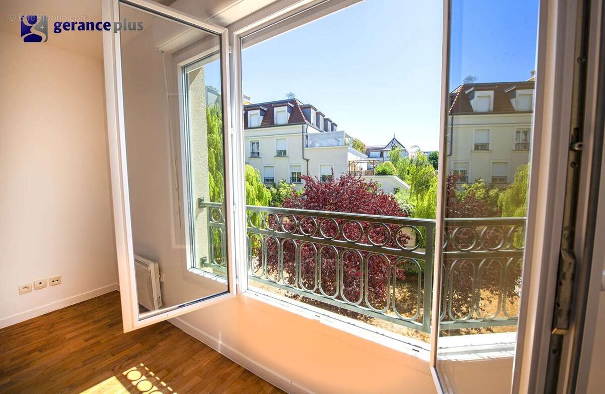 Appartement à LE PERREUX-SUR-MARNE