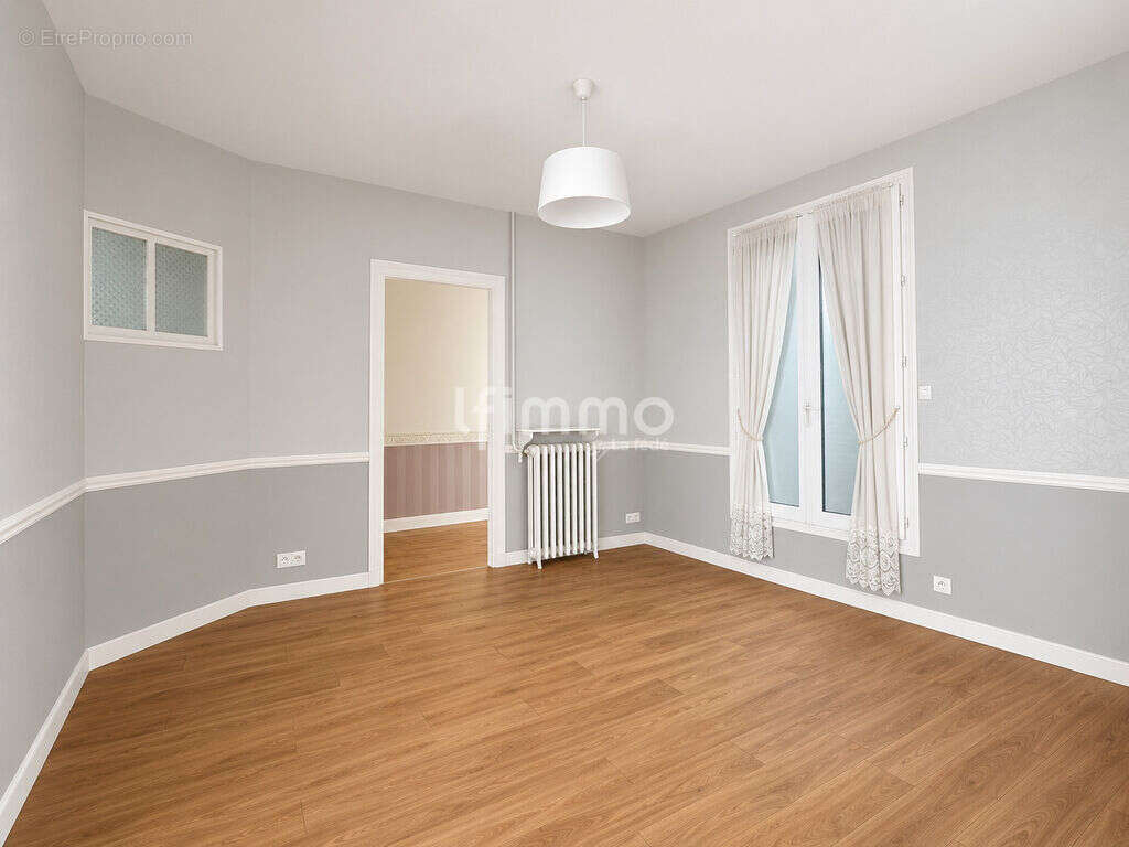 Charmente maison de ville - 41800 Montoire sur-le-loir - photo 8