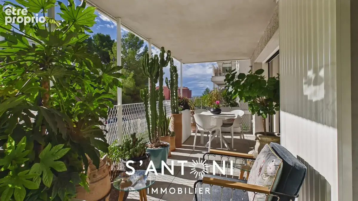 Élégant T2 de 55 m² avec terrasse et climatisation réversible  Immeuble de standing - photo 8