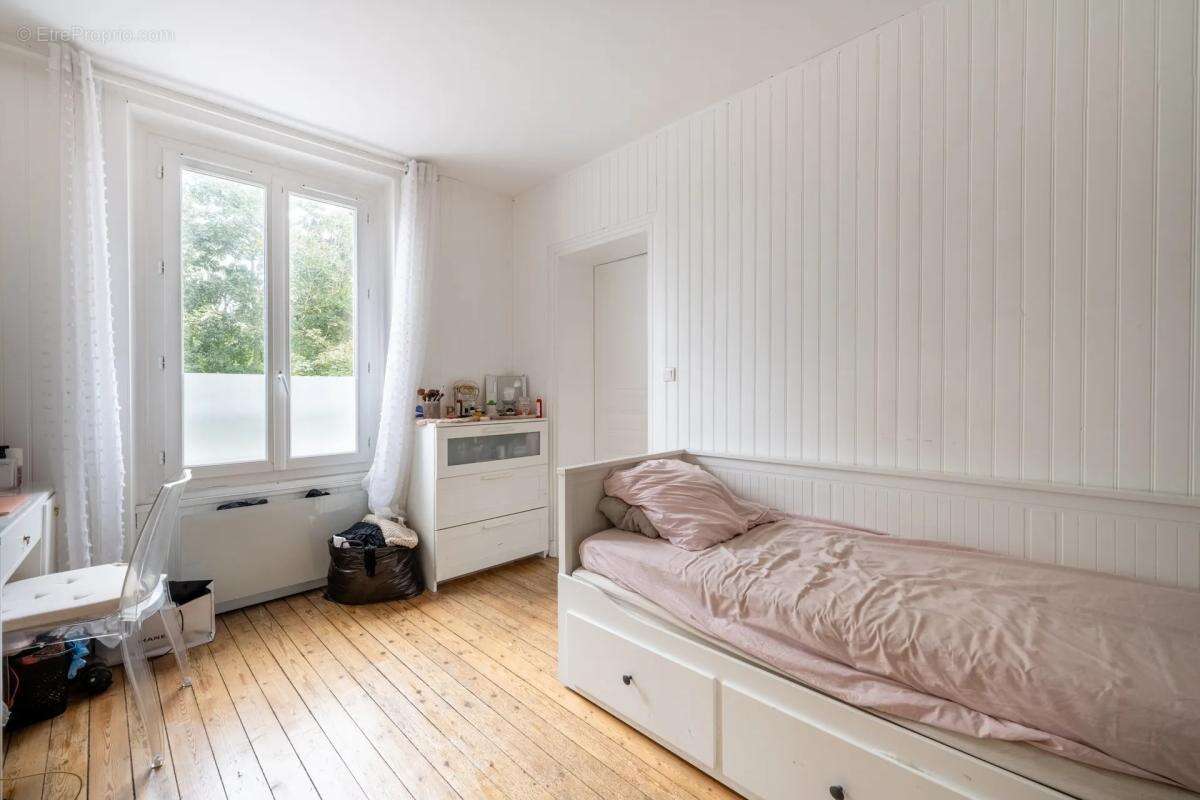 Maison à LE PLESSIS-BOUCHARD