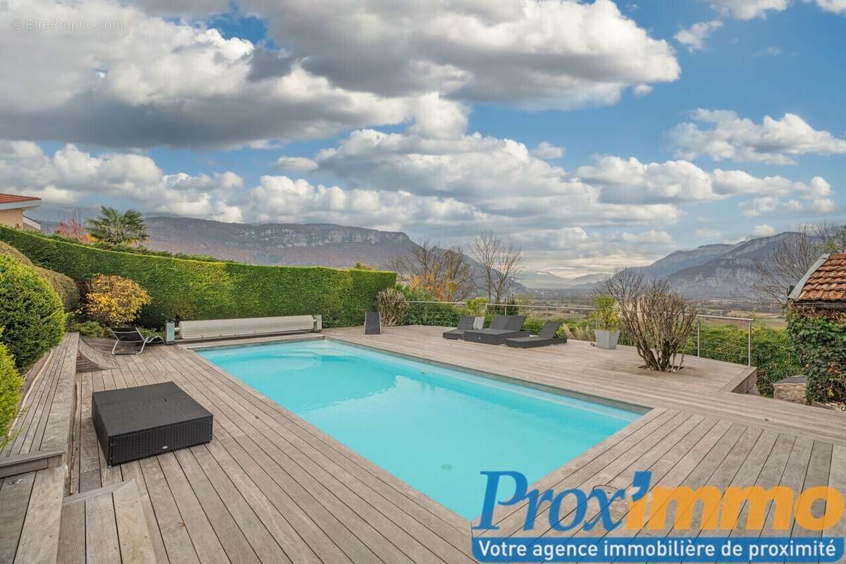 Maison à SAINT-JEAN-DE-MOIRANS