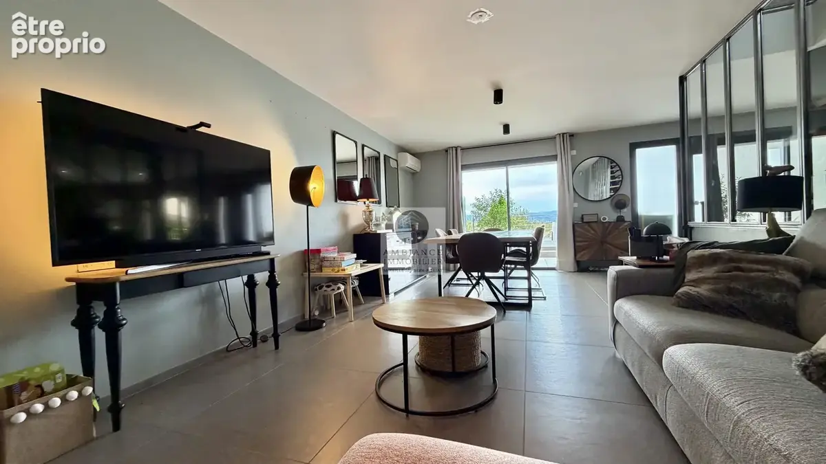 Vue dominante et douceur de vivre à proximité du village - photo 8