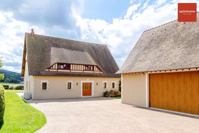 Maison à MARAIS-VERNIER