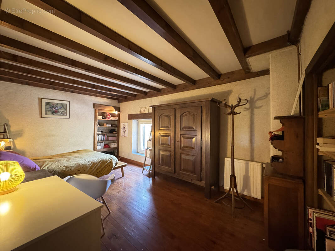 Maison à ROMANS-SUR-ISERE