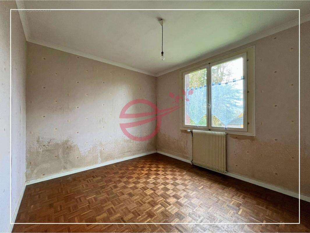 Maison à SAINT-VINCENT-DES-LANDES