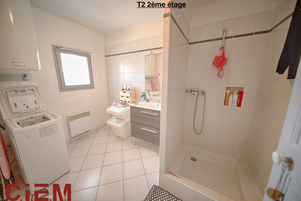 IDEAL INVESTISSEUR, IMMEUBLE DE 122 m2 composé de 3 appartements T2 loués en Meublé sans travaux - photo 8