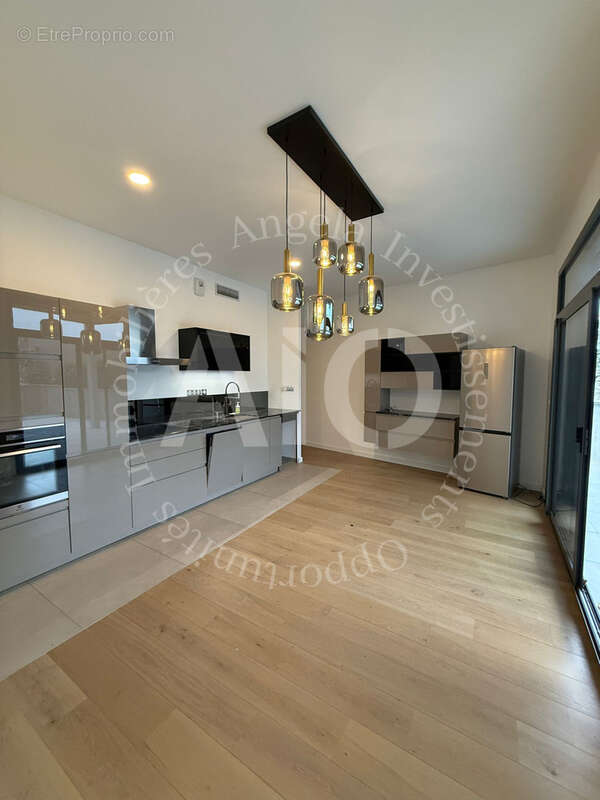 Appartement à TASSIN-LA-DEMI-LUNE