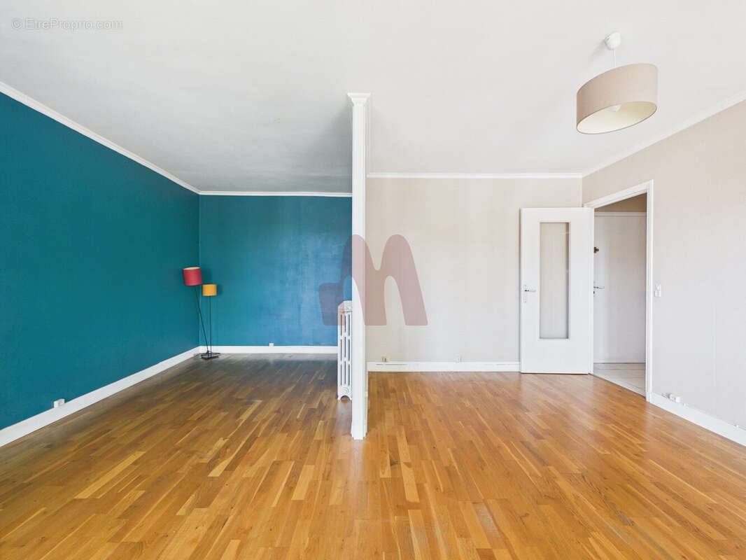 Appartement à COLOMBES