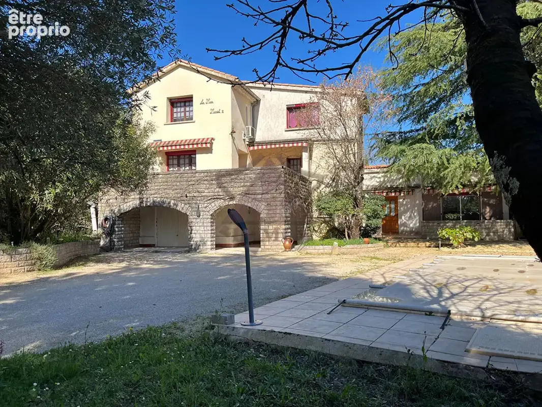 Maison avec piscine et appartement indépendant - photo 14