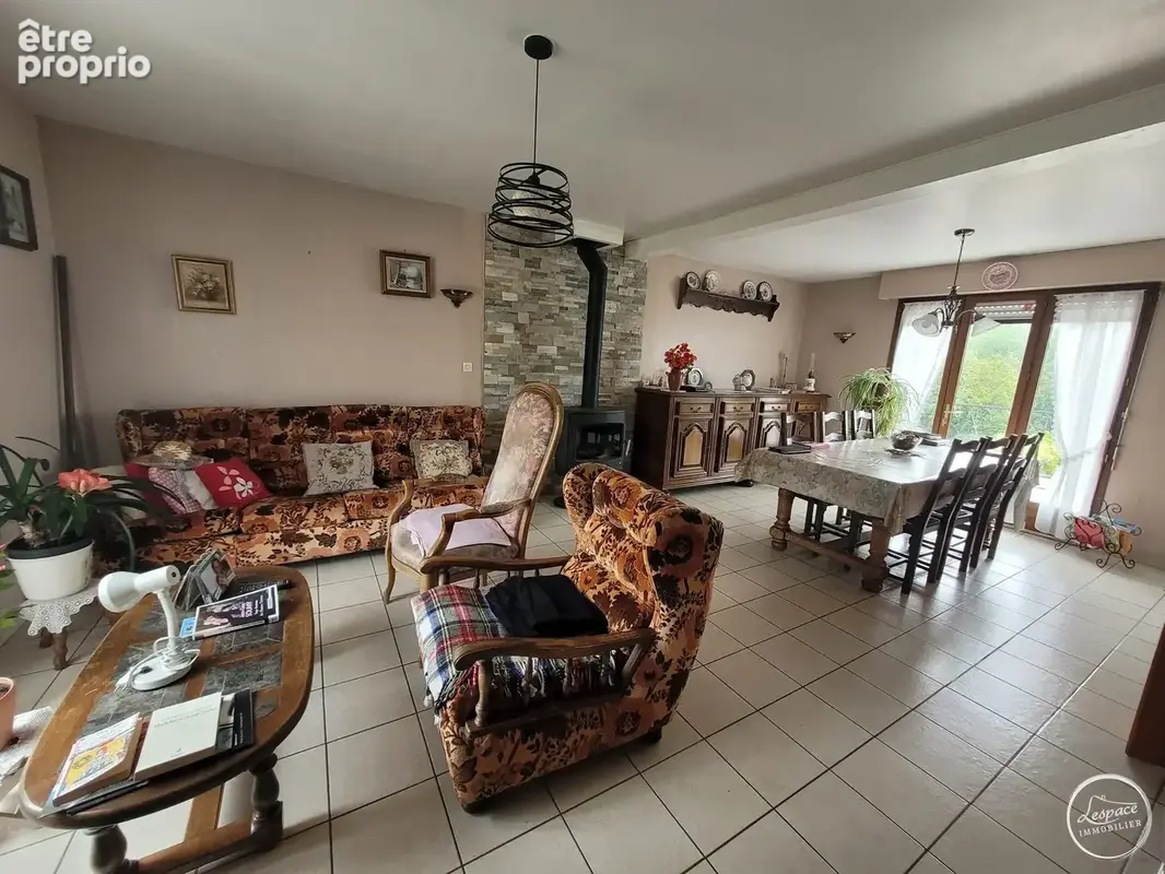 Maison 5 pièces 110 m² à vendre à Tournehem-Sur-La-Hem (62890) - photo 2