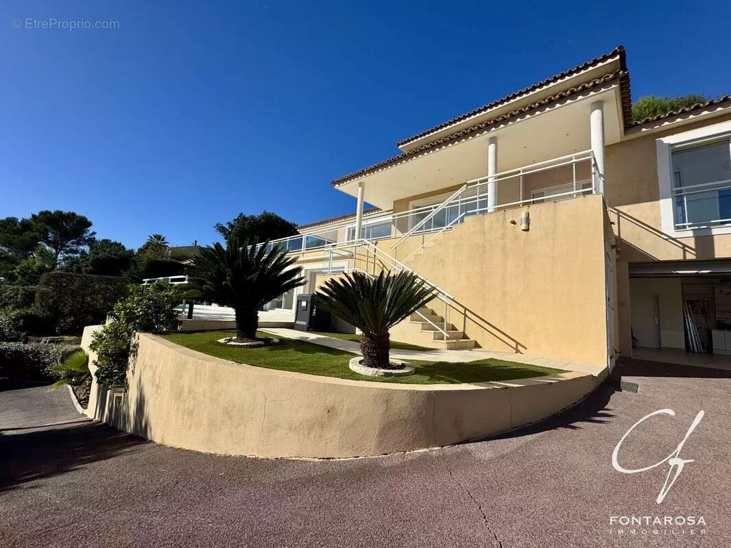 Maison à SAINT-RAPHAEL