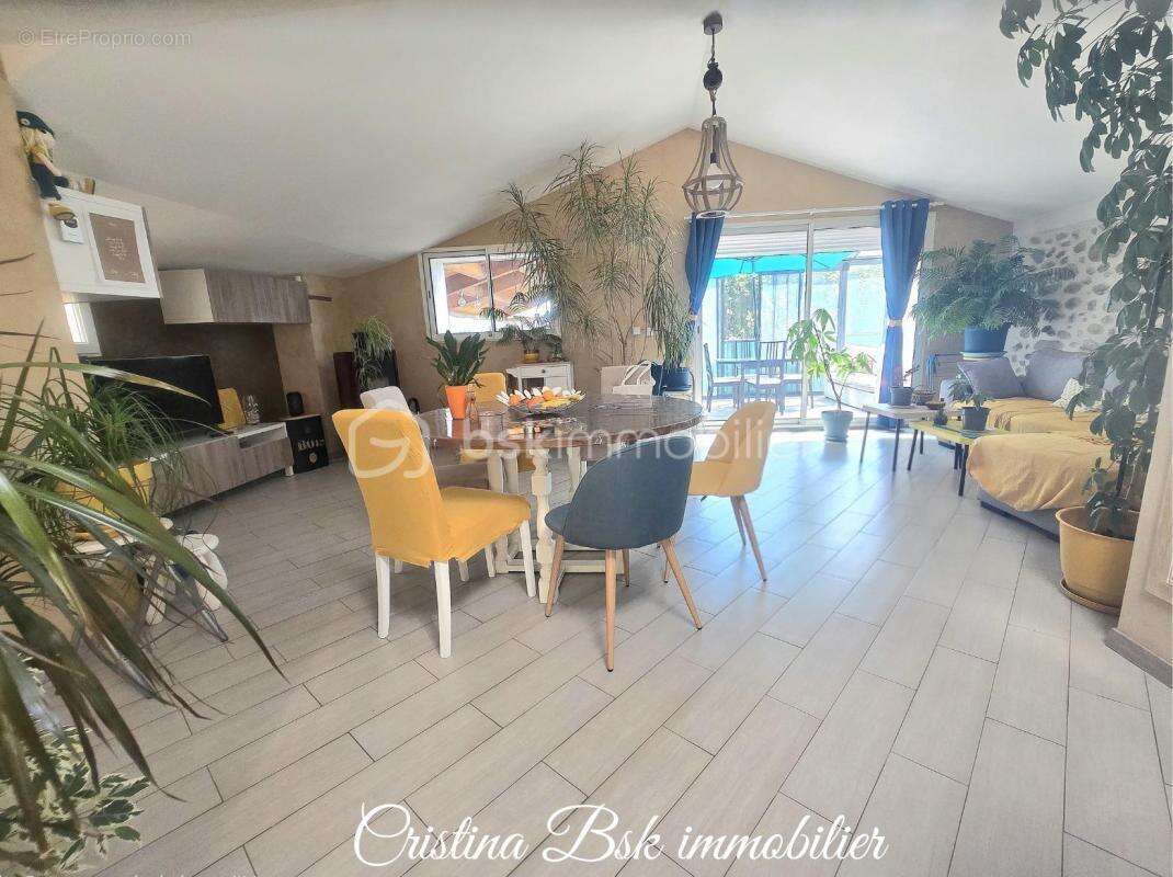 Maison 100 m² - 4 pièces avec jardin- garage - Proche Sisteron - photo 3
