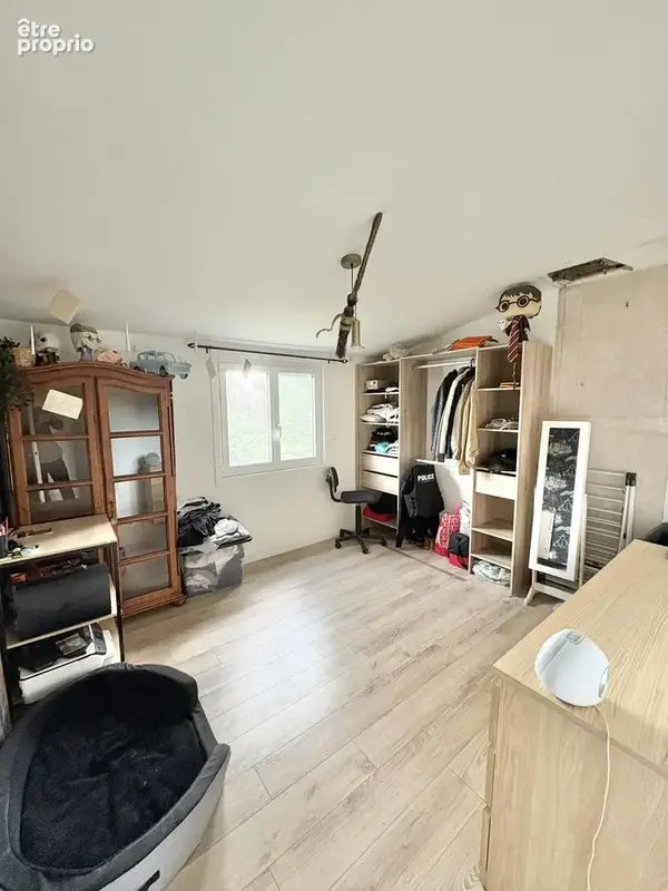 Maison familiale avec jardin, véranda et grand sous-sol - photo 10