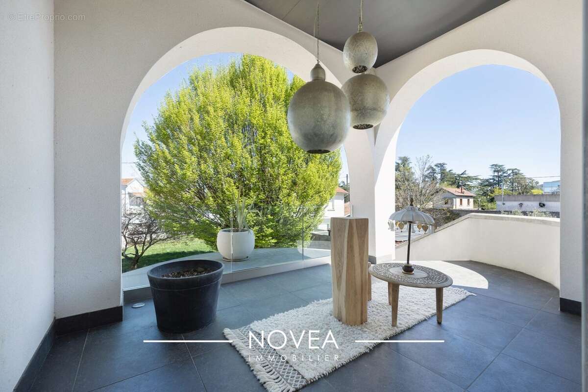 Maison à SAINT-CHAMOND