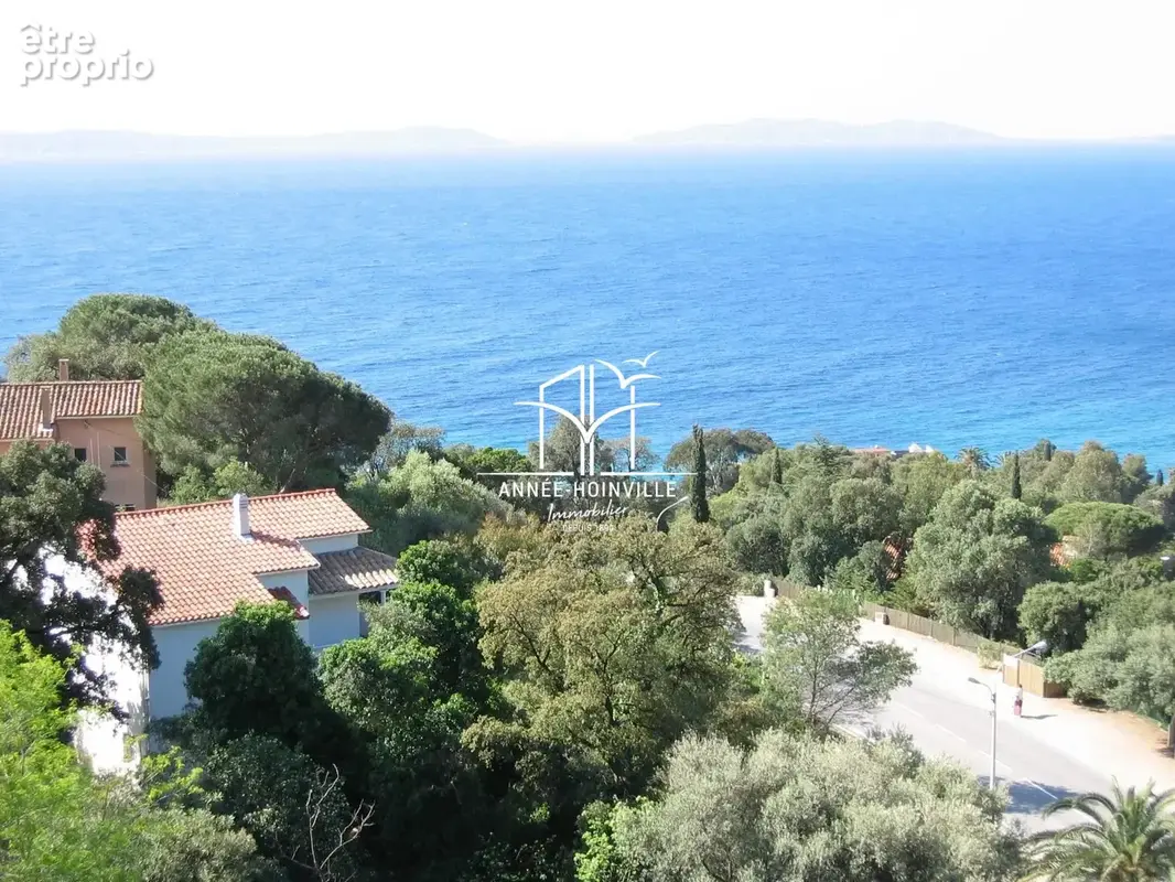 Appartement 84 m² à Rayol-Canadel-Sur-Mer  - photo 5