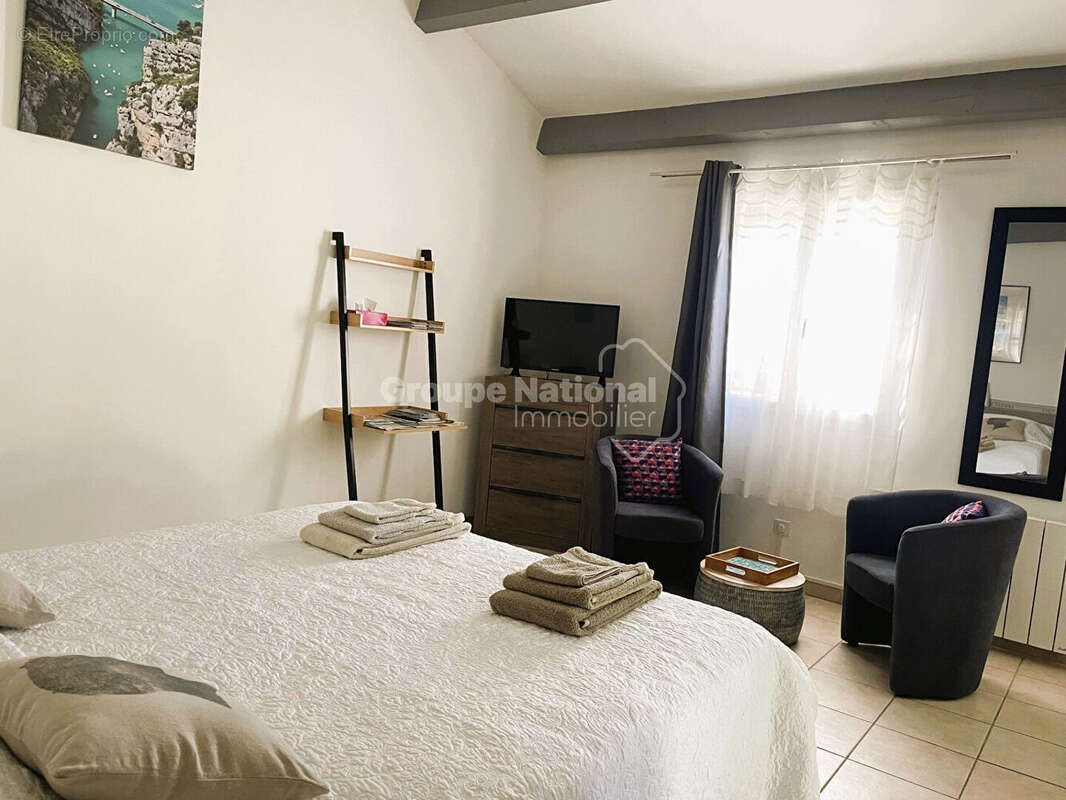 Maison à GREOUX-LES-BAINS