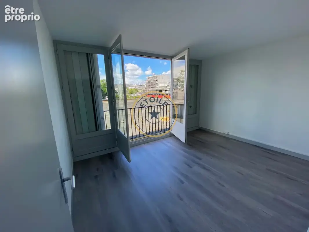 INVESTISSEMENT LOCATIF d'un appartement T4 de 77 m2 avec cave, parking et balcon   Angers - photo 5