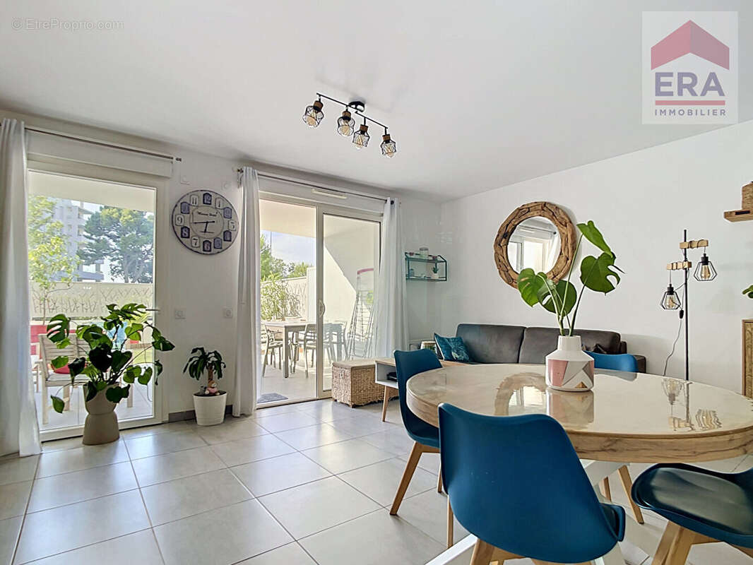 Appartement à MARSEILLE-9E