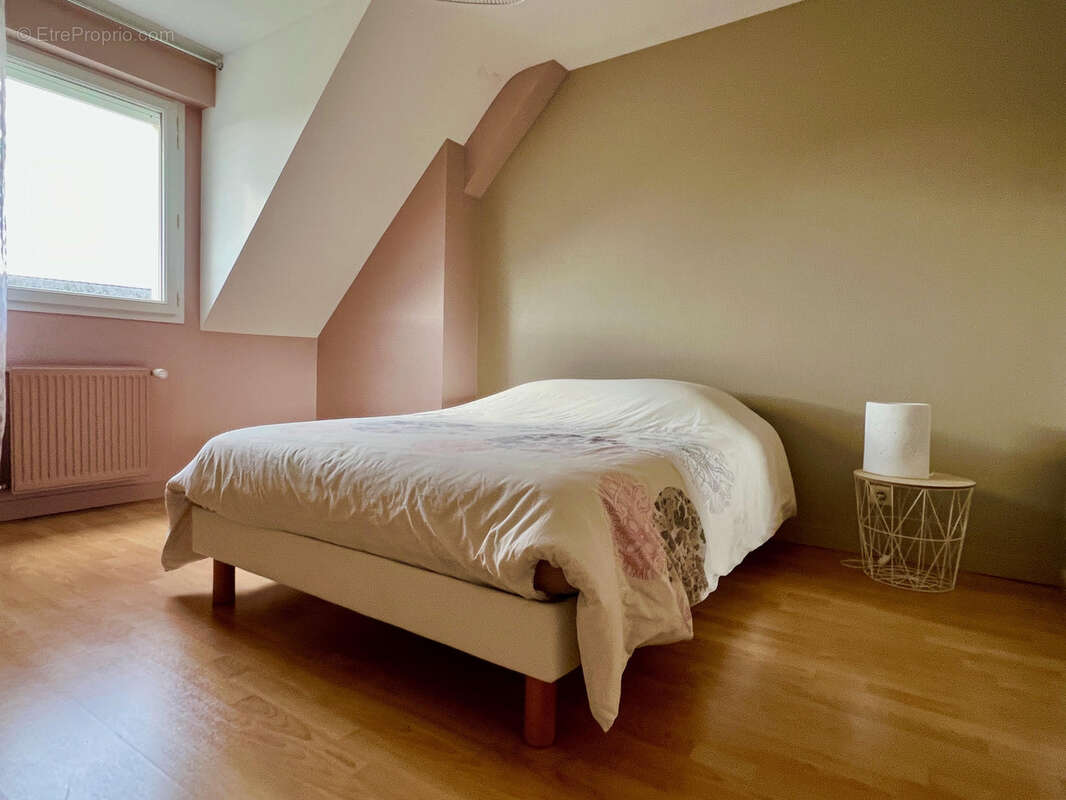 Maison à SAINT-BARTHELEMY-D&#039;ANJOU