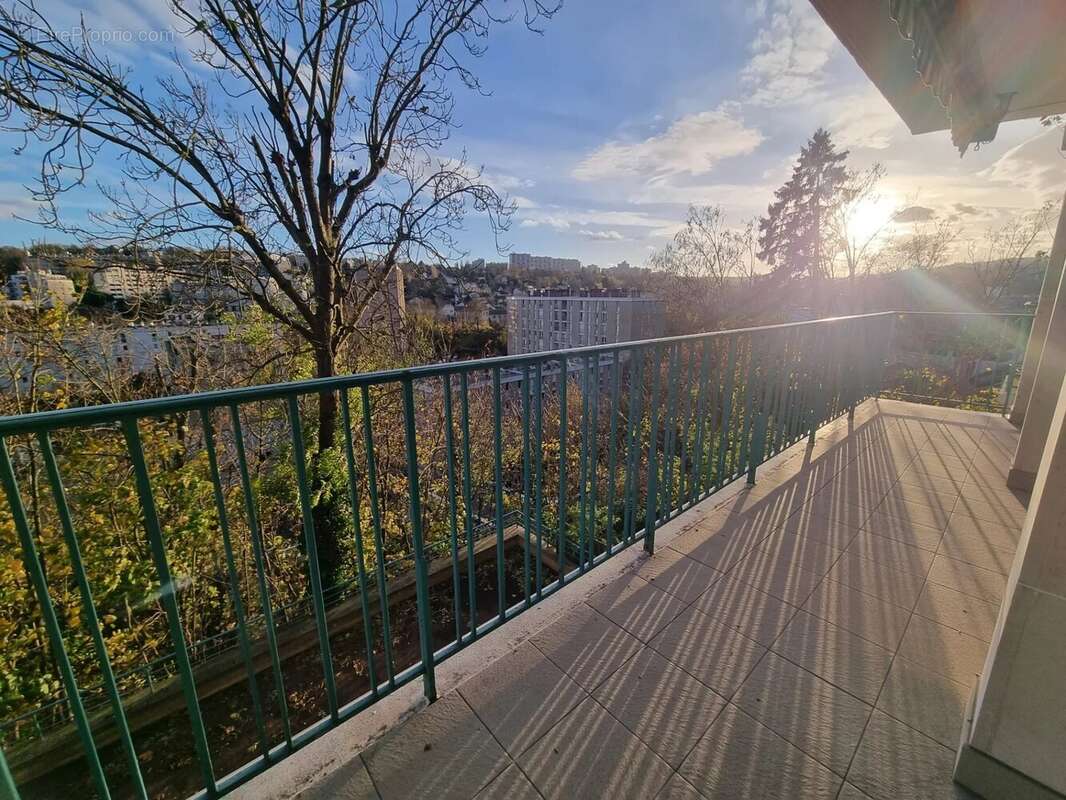 Appartement à LE PECQ