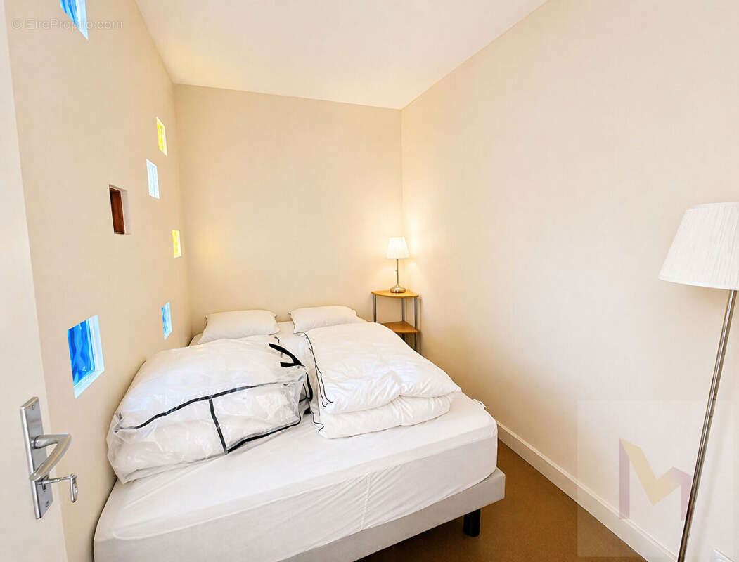 Appartement à PARIS-19E