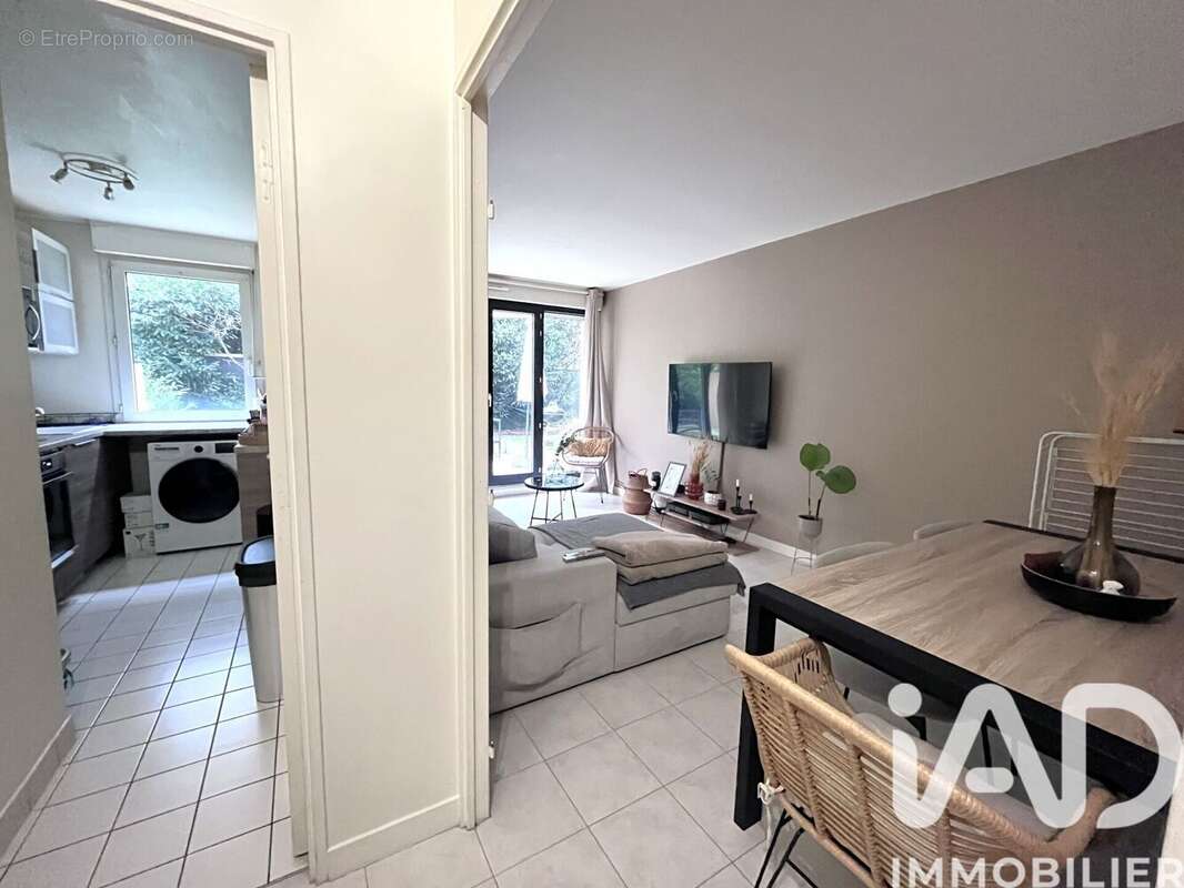 Photo 8 - Appartement à ASNIERES-SUR-SEINE