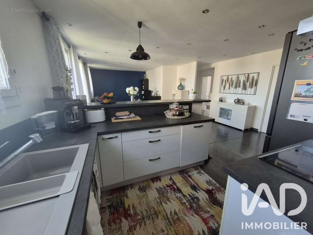 Appartement 78 m² à Orleans  - photo 8