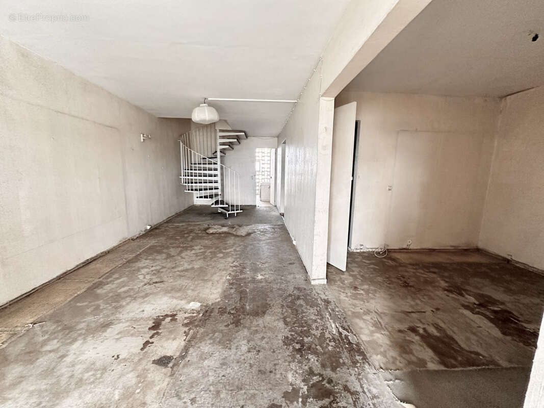 Appartement à LES ABYMES