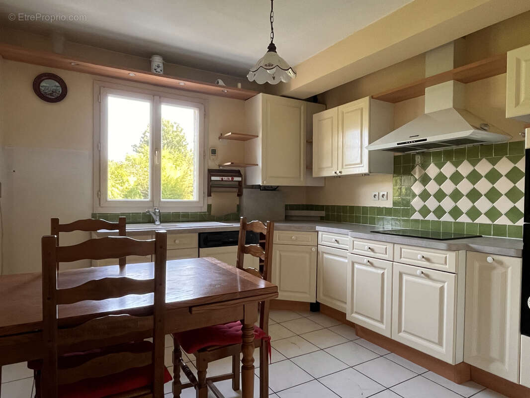 Appartement hyper centre jassans - photo 3