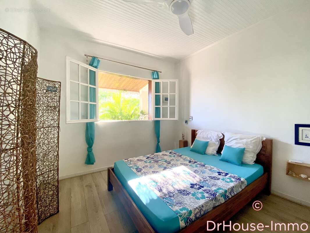 Maison à L&#039;ETANG-SALE