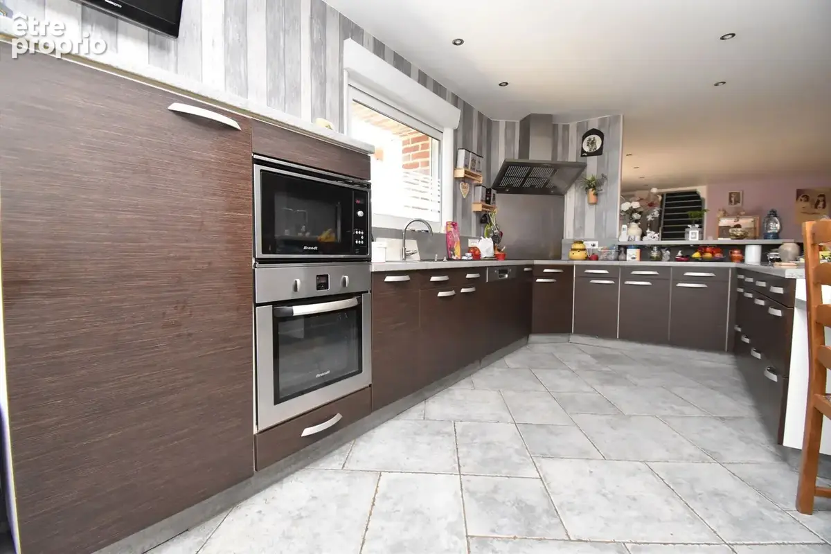 Maison 216 m² à Bertry  - photo 4