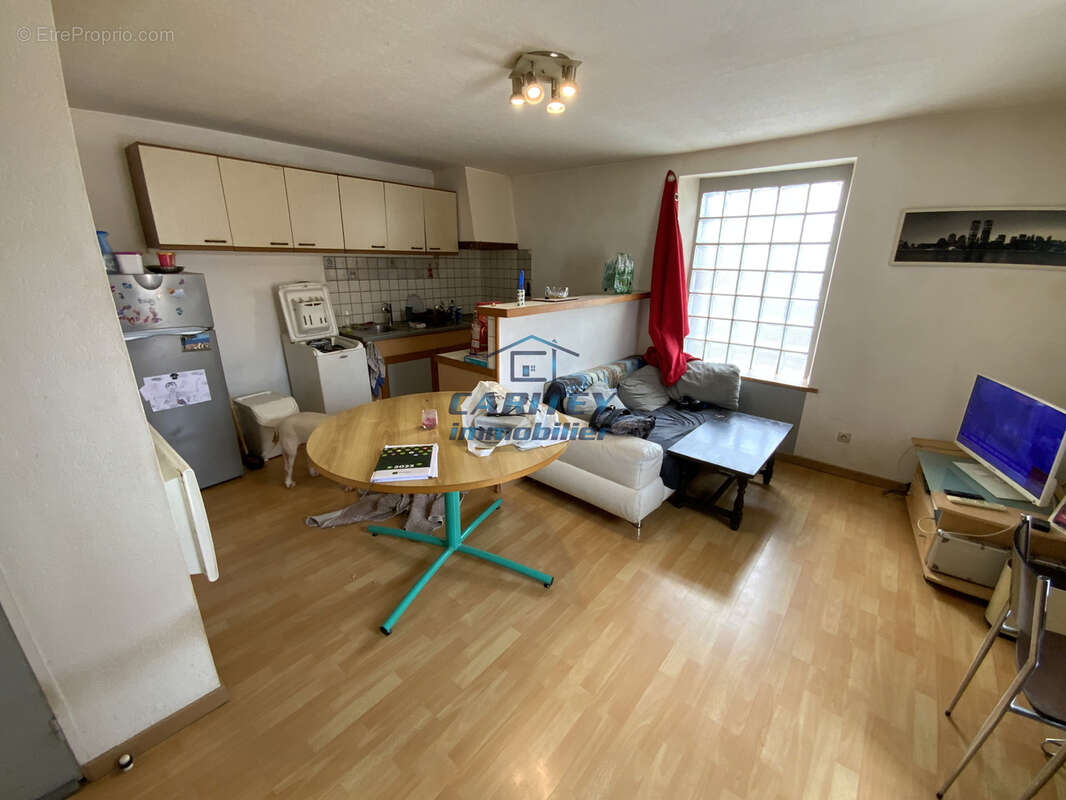 Appartement à LUXEUIL-LES-BAINS