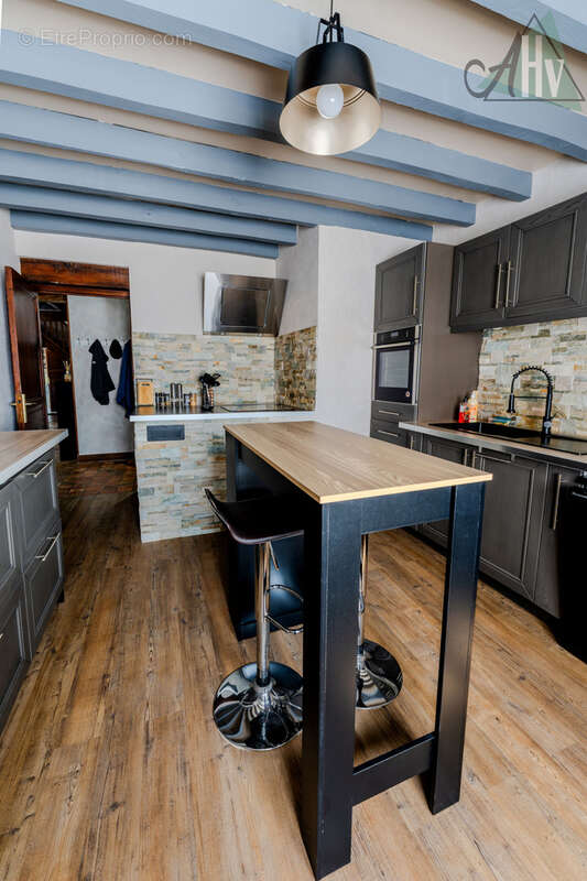 89 - Propriété d'exception, 9 pièces 250 m2 environ, 2500 m2 terrain - photo 5