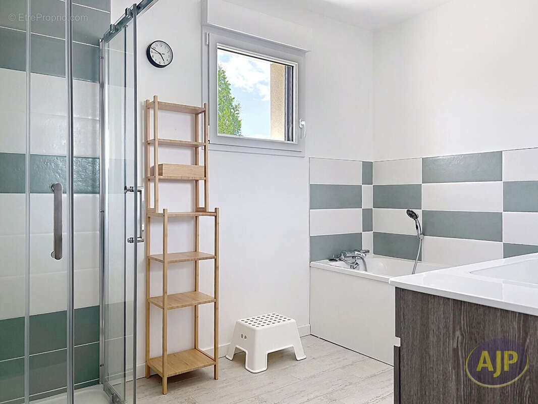 Maison 163 m² à Chatelais  - photo 10