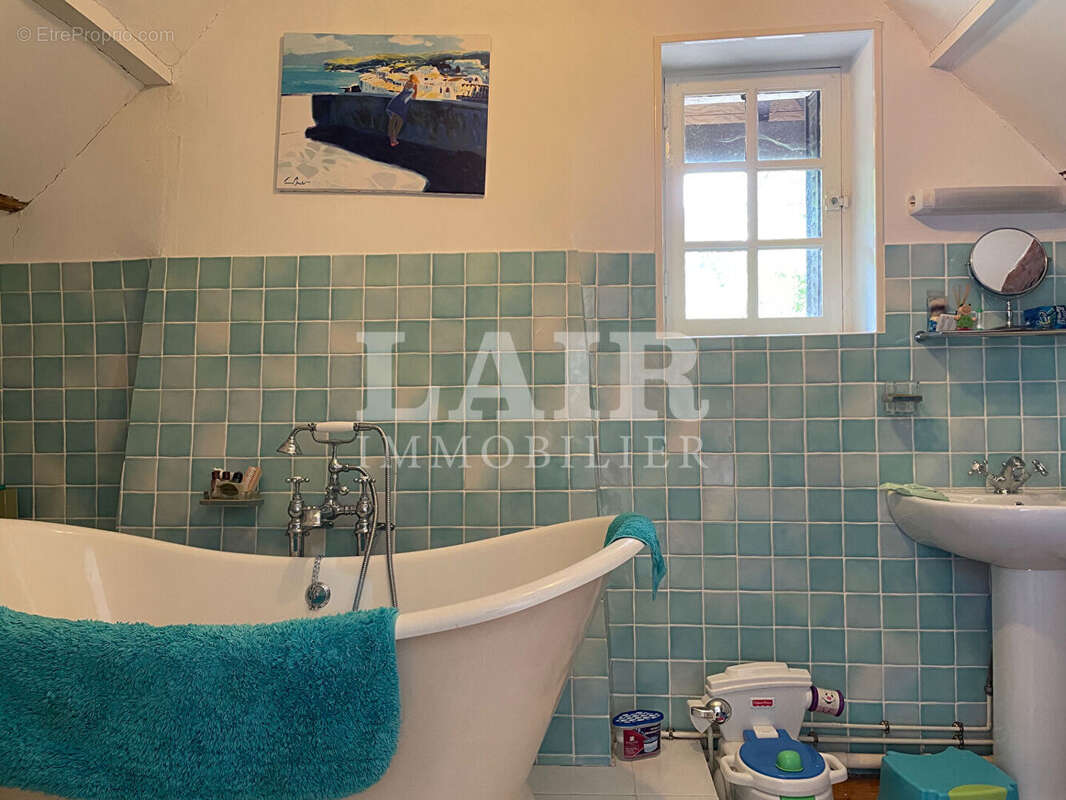 Maison à vendre secteur Igé - Réf B14075 - photo 12
