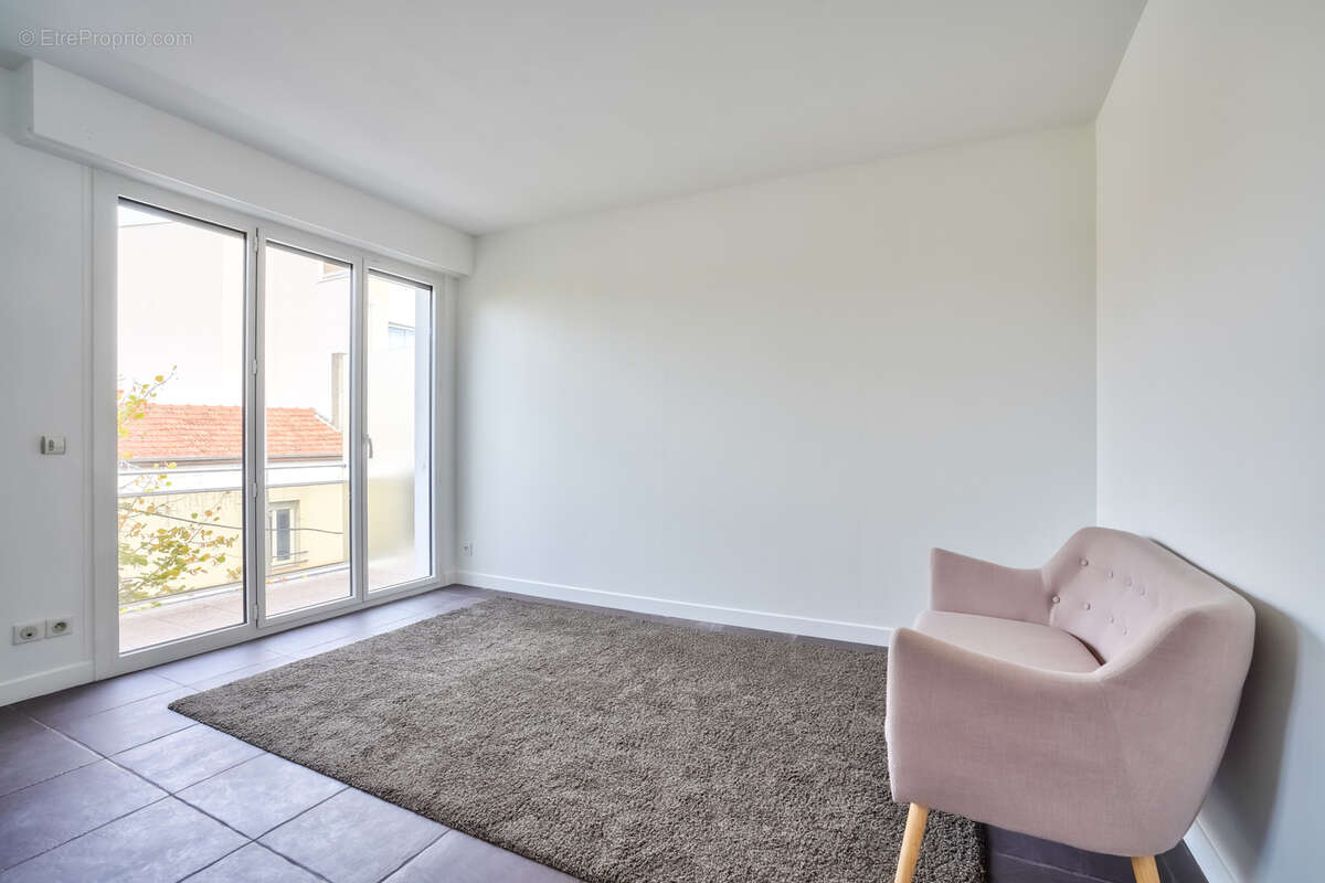 Appartement à LE VESINET