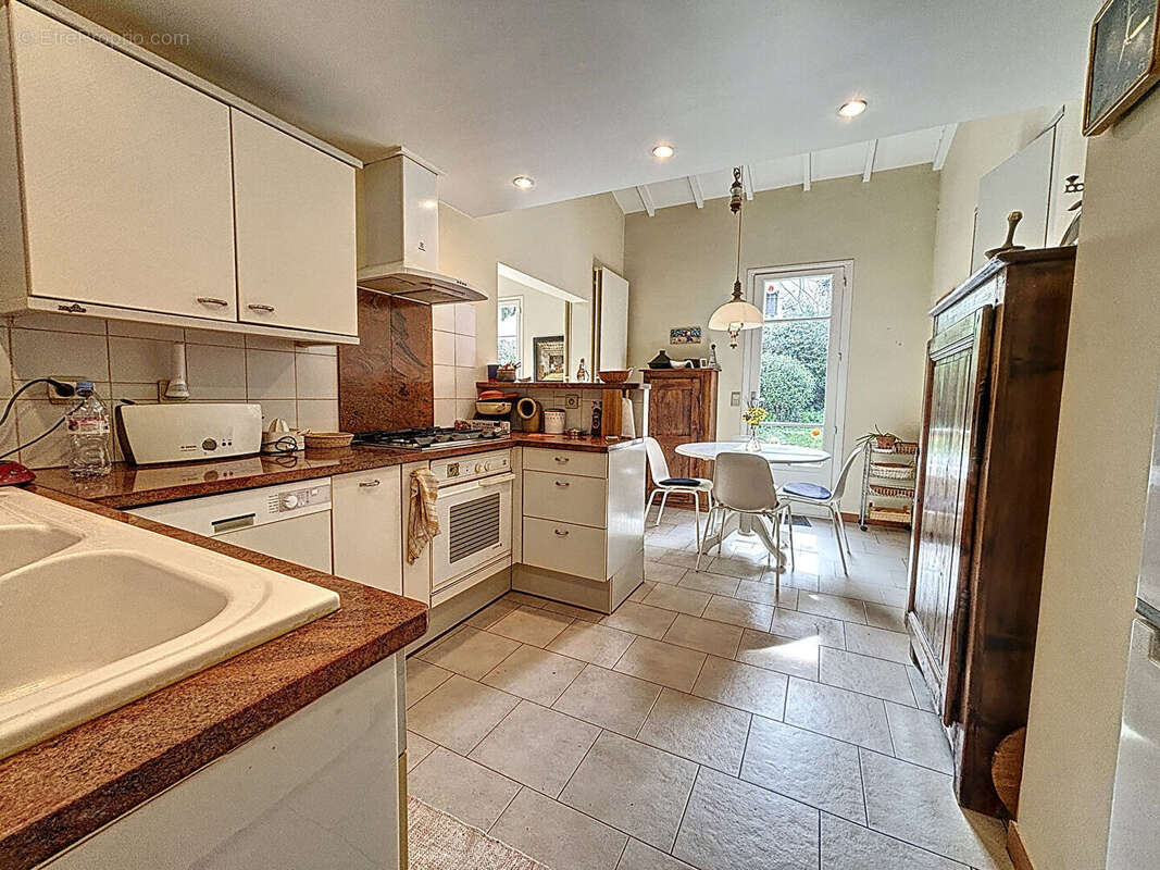 Maison à VILLENEUVE-LES-AVIGNON