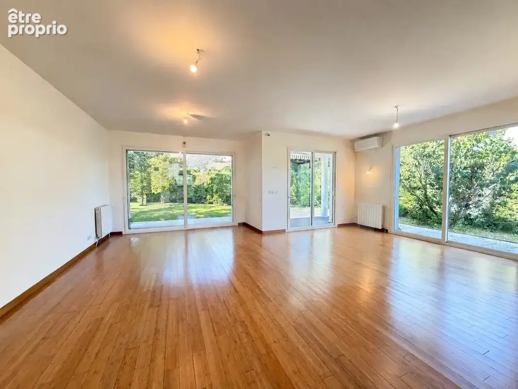 Maison de 120m2 de plein pieds avec jardin - photo 8