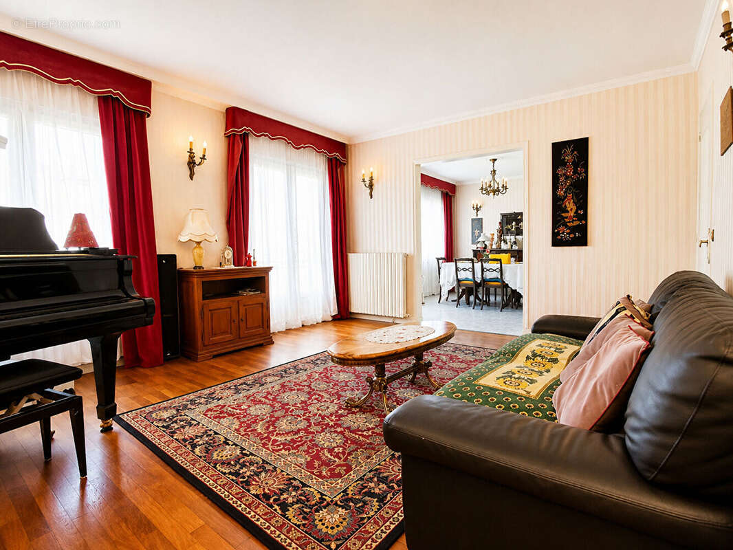 Maison à AULNAY-SOUS-BOIS