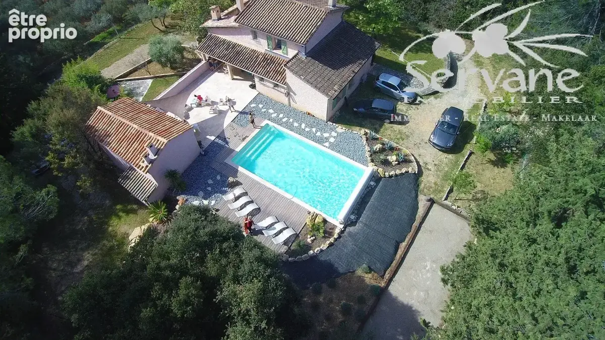 Superbe vue pour ce mas renove avec piscine - photo 15